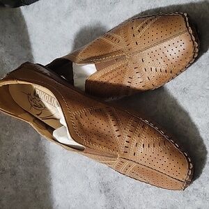 Pikolinos Leather Slip-ons EUC